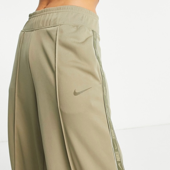 Nike Taping Pack High Rise Cropped Pants in Khaki - Picture 8 of 8